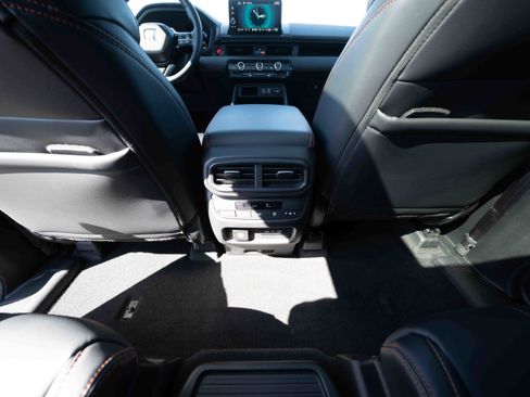 Certified 2025 Honda Pilot TrailSport image 22