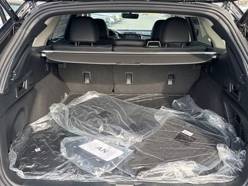New 2025 Subaru Outback Limited image 6