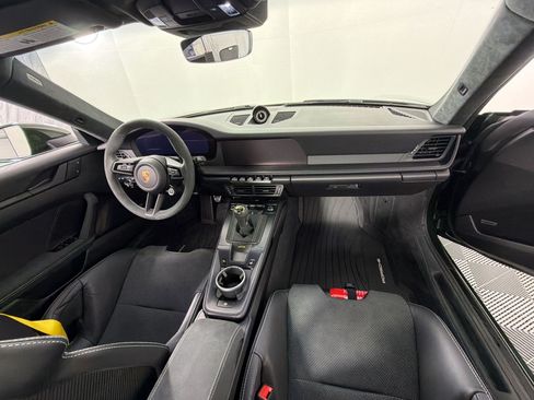 Certified 2026 Porsche 911 GT3 RWD image 16