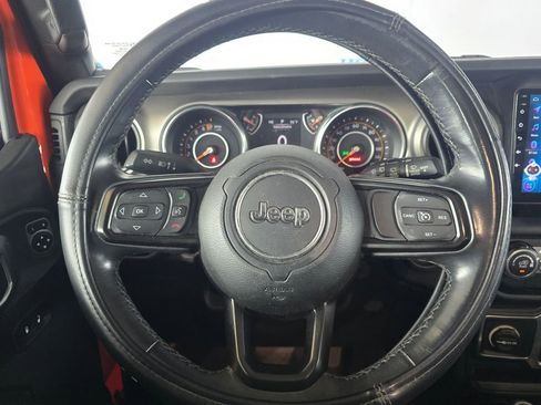 Used 2019 Jeep Wrangler Sport AWD/4WD image 16