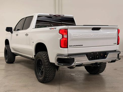 Used 2020 Chevrolet Silverado 1500 LTZ w/ Technology Package AWD/4WD image 7