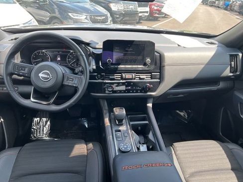 Used 2025 Nissan Pathfinder Rock Creek AWD/4WD image 21