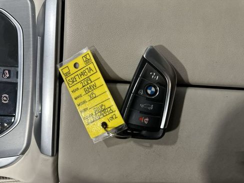 Used 2019 BMW X5 xDrive50i w/ M Sport Package AWD/4WD image 33