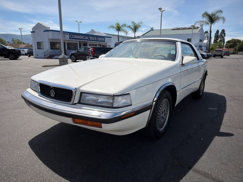 Used 1991 Chrysler TC by Maserati 2DR CONV image 4