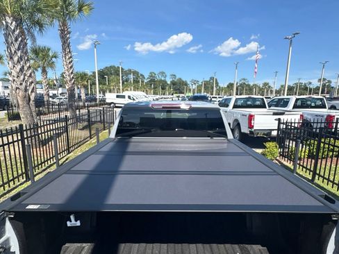 Used 2024 GMC Sierra 1500 Pro w/ Pro Value Package RWD image 9