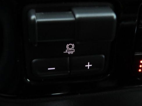 Used 2023 Chevrolet Silverado 1500 LTZ w/ Technology Package AWD/4WD image 36