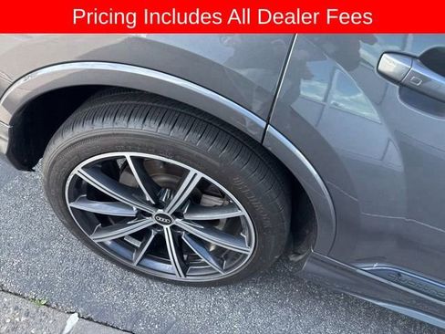 Used 2021 Audi Q7 3.0T Premium Plus w/ Premium Plus Package AWD/4WD image 11