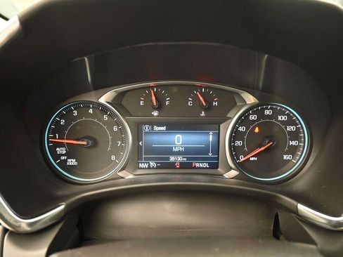 Used 2024 Chevrolet Equinox LT AWD/4WD image 7