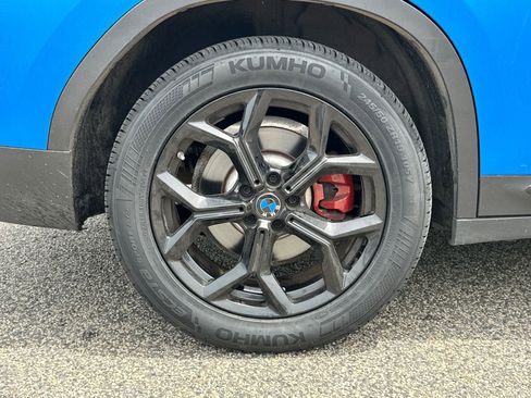 Used 2023 BMW X4 xDrive30i w/ Premium Package AWD/4WD image 5