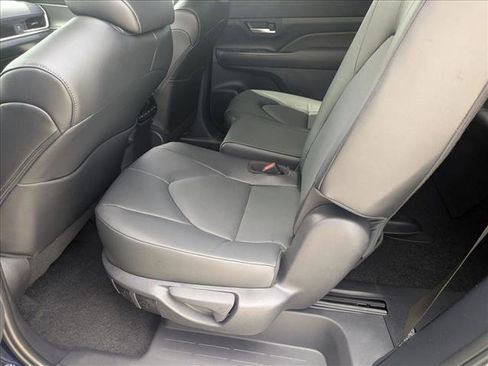 New 2026 Toyota Grand Highlander AWD image 14