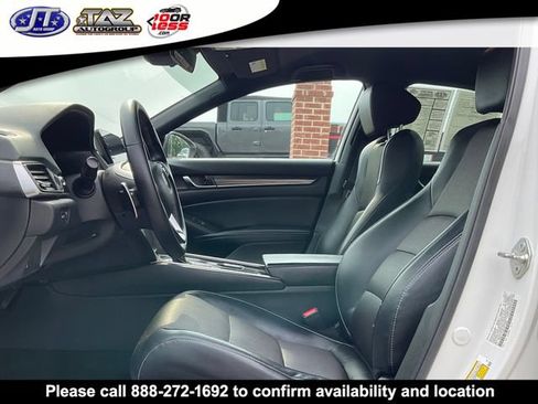 Used 2018 Honda Accord Sport image 10