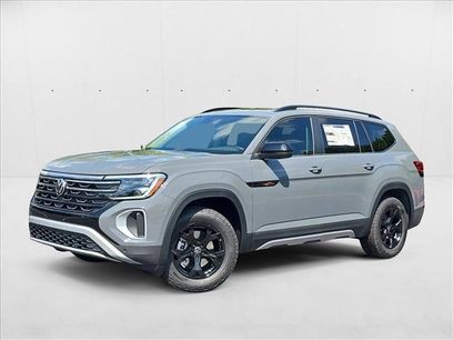 New 2026 Volkswagen Atlas Peak Edition