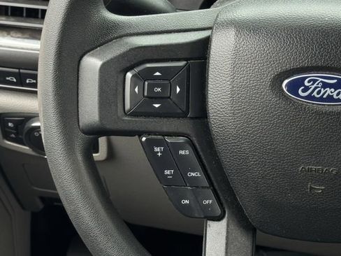 Used 2017 Ford F250 XLT w/ XLT Premium Package image 12