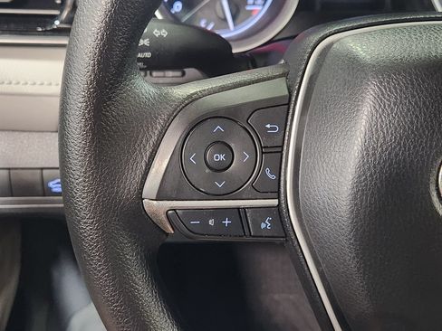 Used 2022 Toyota Camry LE FWD image 48