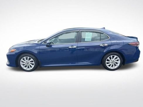 Used 2024 Toyota Camry LE FWD image 4