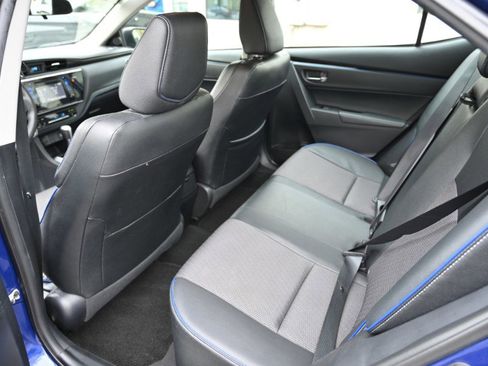Used 2017 Toyota Corolla SE w/ Carpet Mat Package (TMS) FWD image 13