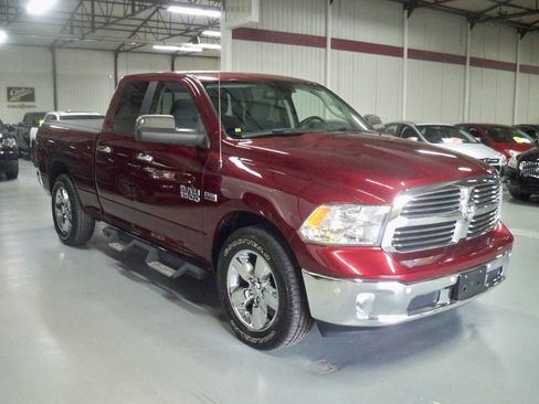 Used 2018 RAM 1500 Big Horn image 3