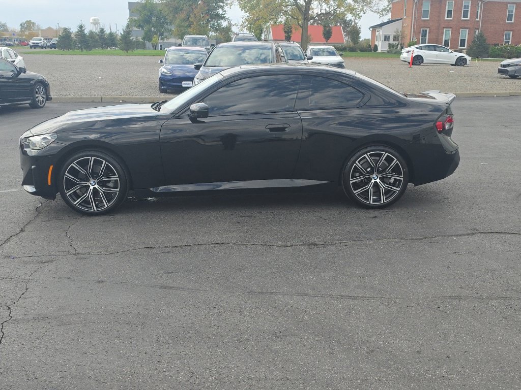 Used 2023 BMW 230i xDrive Coupe w/ Premium Package AWD/4WD image 4