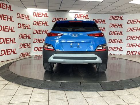 Used 2022 Hyundai Kona SEL w/ Cargo Package FWD image 6