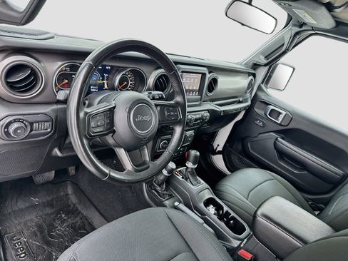 Used 2021 Jeep Wrangler Unlimited Sport AWD/4WD image 7