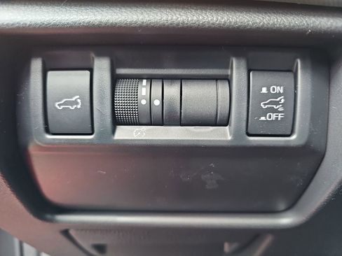 New 2026 Subaru Forester Premium AWD/4WD image 30
