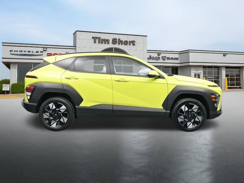 Used 2024 Hyundai Kona SEL AWD/4WD image 6