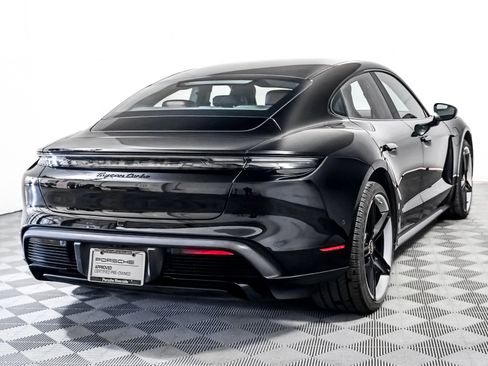 Certified 2022 Porsche Taycan Turbo image 10