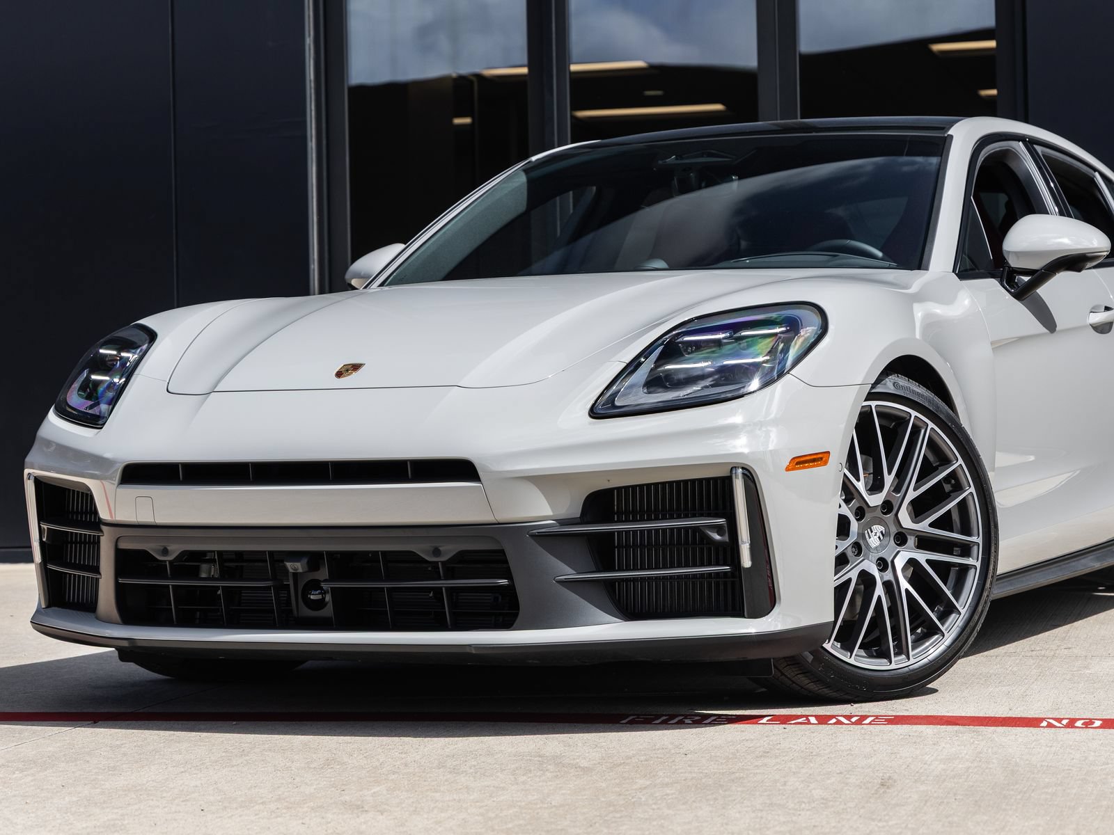 New 2026 Porsche Panamera 4 AWD/4WD image 7