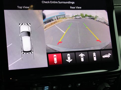 Used 2024 Jeep Grand Cherokee L Limited w/ Luxury Tech Group II image 15