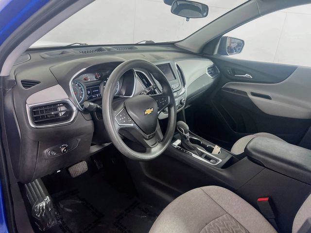 Used 2024 Chevrolet Equinox LS w/ Driver Confidence II Package FWD image 9