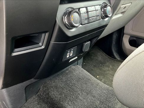 Used 2017 Ford F150 XLT w/ Equipment Group 302A Luxury RWD image 17