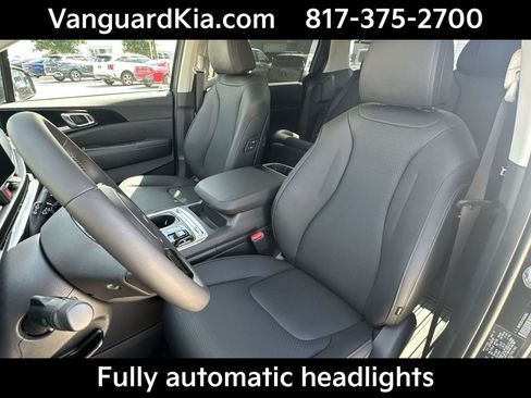 Certified 2026 Kia Carnival SX Prestige FWD image 15