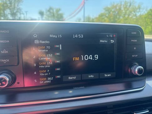 Used 2020 Kia Telluride LX AWD/4WD image 34