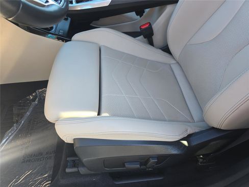 Used 2025 BMW X1 M35i image 16