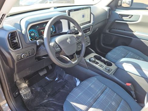 New 2025 Ford Bronco Sport Heritage w/ Convenience Package image 7