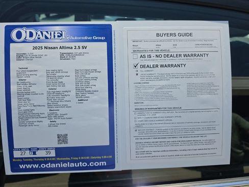 Used 2025 Nissan Altima 2.5 SV FWD image 12