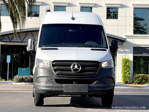 Used 2019 Mercedes-Benz Sprinter 170 image 3