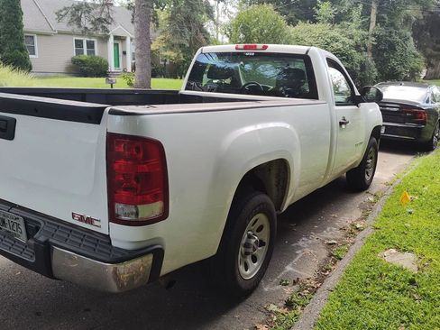 Used 2011 GMC Sierra 1500 W/T RWD image 4