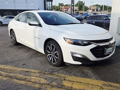 Used 2025 Chevrolet Malibu RS