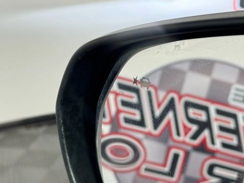 Used 2025 Chevrolet Trax LT w/ Driver Confidence Package image 36