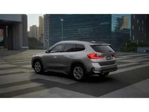 New 2026 BMW X1 xDrive28i w/ Convenience Package AWD/4WD image 2