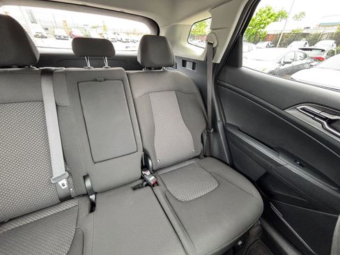 Used 2025 Kia Sportage LX FWD image 36