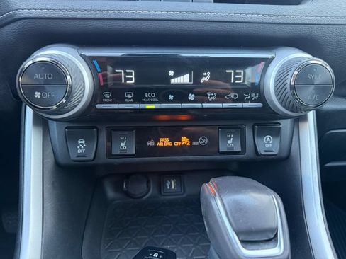 Used 2023 Toyota RAV4 XLE Premium AWD/4WD image 29