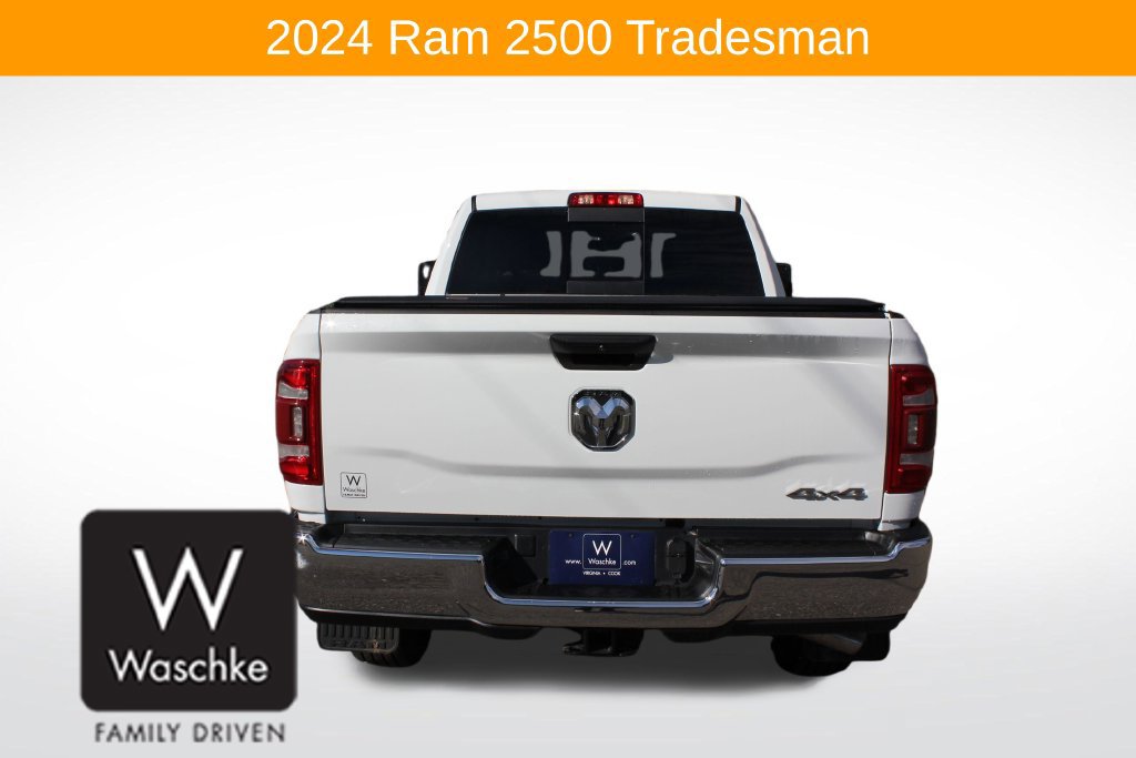 Used 2024 RAM 2500 Tradesman w/ Chrome Appearance Group AWD/4WD image 6