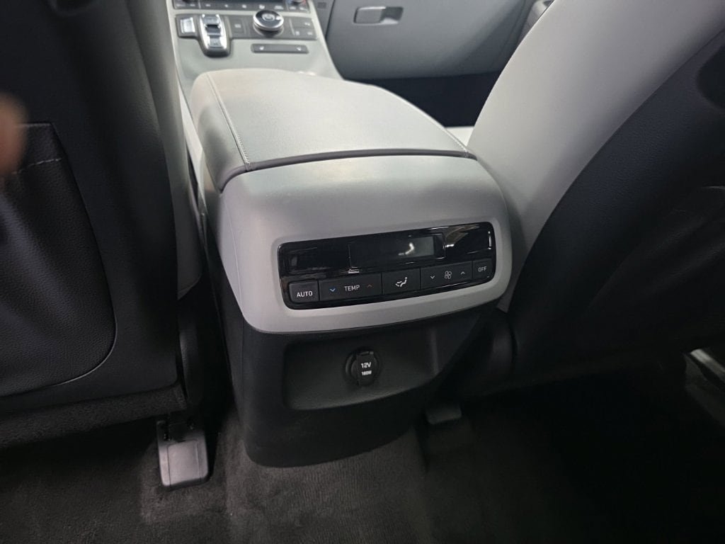 Used 2025 Hyundai Palisade SEL FWD image 10