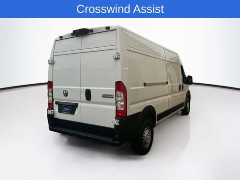 Used 2025 RAM ProMaster 2500 w/ Convenience Group FWD image 10