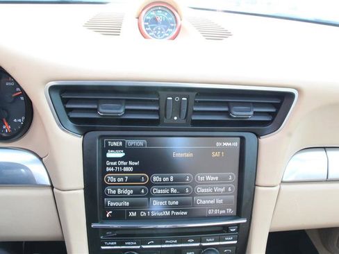 Used 2013 Porsche 911 Carrera 4S image 37