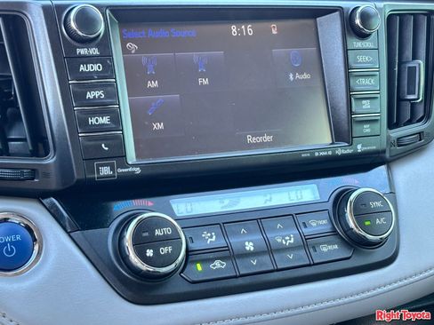 Certified 2018 Toyota RAV4 Limited w/ Advanced Technology Package AWD/4WD image 28