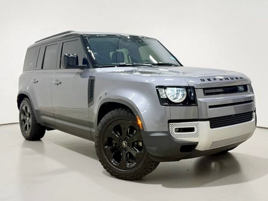 Used 2022 Land Rover Defender 110 S AWD/4WD image 4