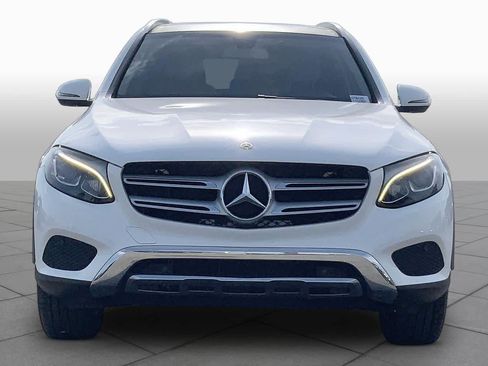 Used 2019 Mercedes-Benz GLC 300 image 4